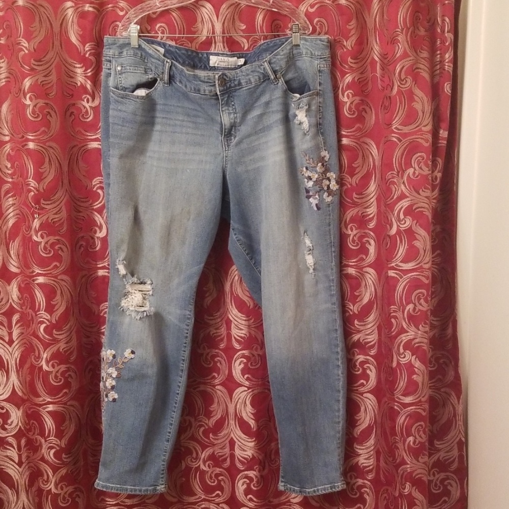TORRID distressed flowered boyfriend jeans